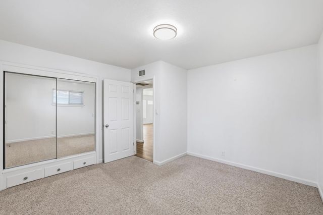 6244 43rd St, Sacramento, CA 95824