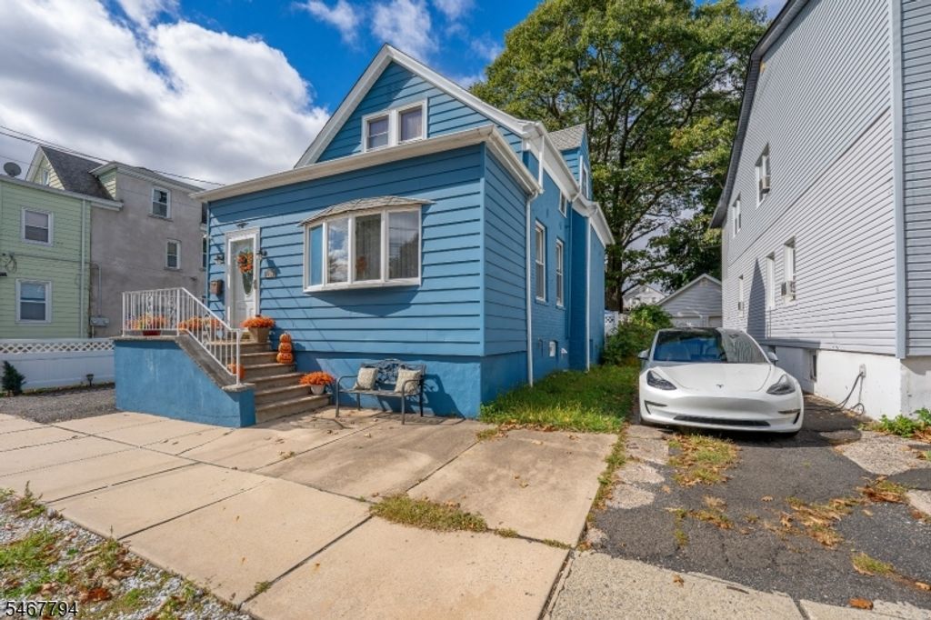 298 Madison Ave, Clifton City, NJ 07011 — photo 2