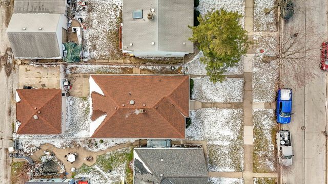 17831 Community Street, Lansing, IL 60438