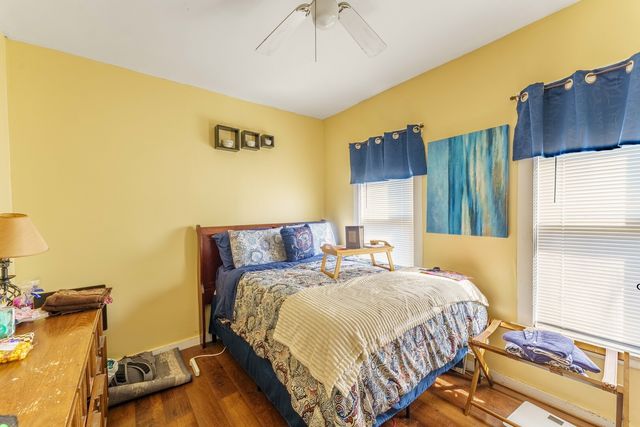 6929 S Oakley Avenue, Chicago, IL 60636