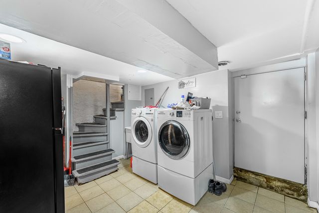 6929 S Oakley Avenue, Chicago, IL 60636