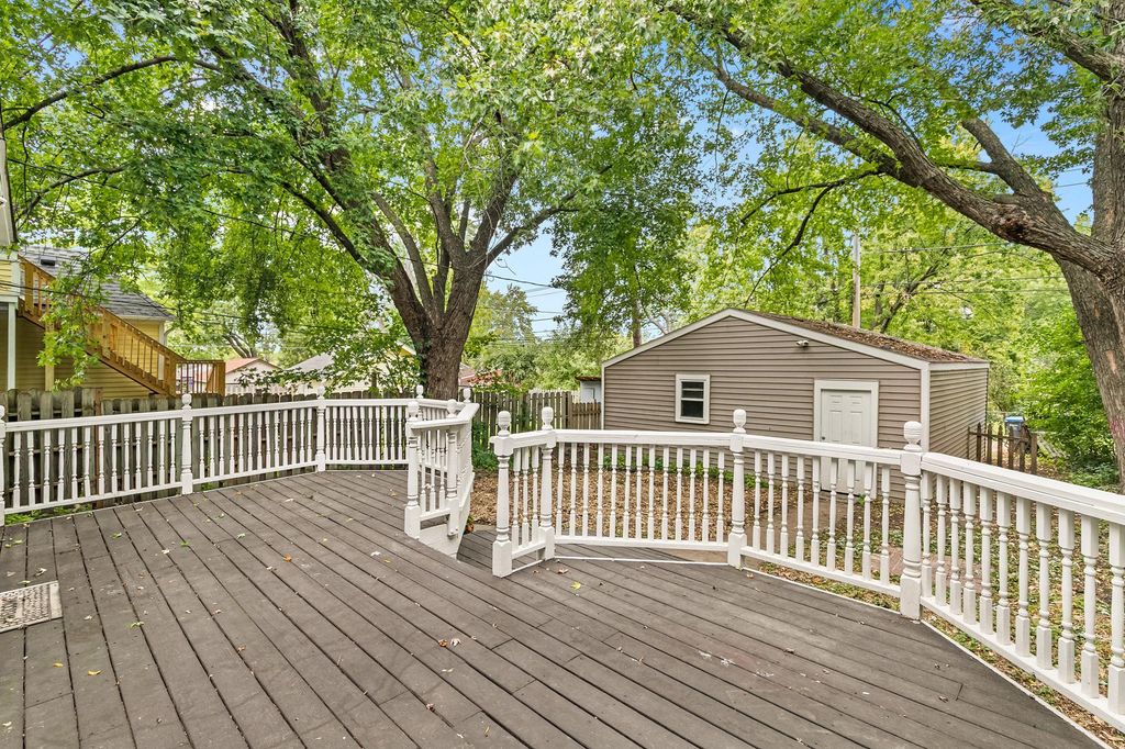 2697 8th Avenue E, North Saint Paul, MN 55109 — photo 5