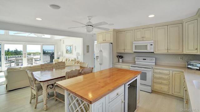 431 Dune Road, Westhampton Beach, NY 11978