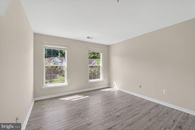 7712 BLUE POINT AVE, Beltsville, MD 20705