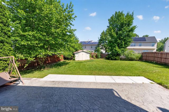 7712 BLUE POINT AVE, Beltsville, MD 20705
