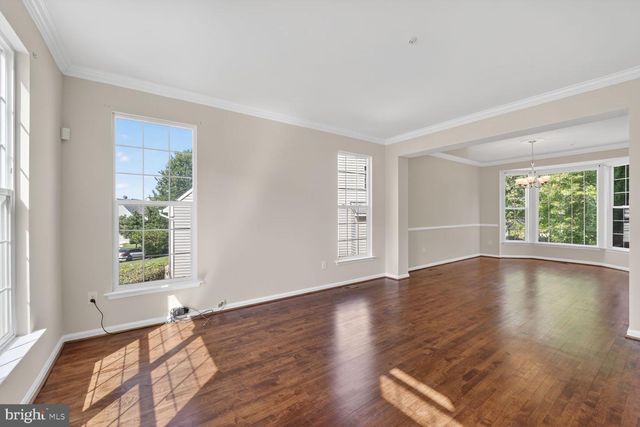 7712 BLUE POINT AVE, Beltsville, MD 20705