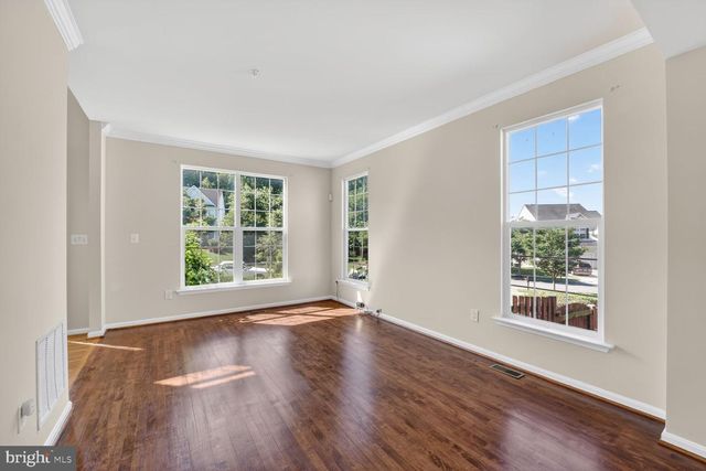 7712 BLUE POINT AVE, Beltsville, MD 20705