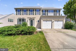 7712 BLUE POINT AVE, Beltsville, MD 20705