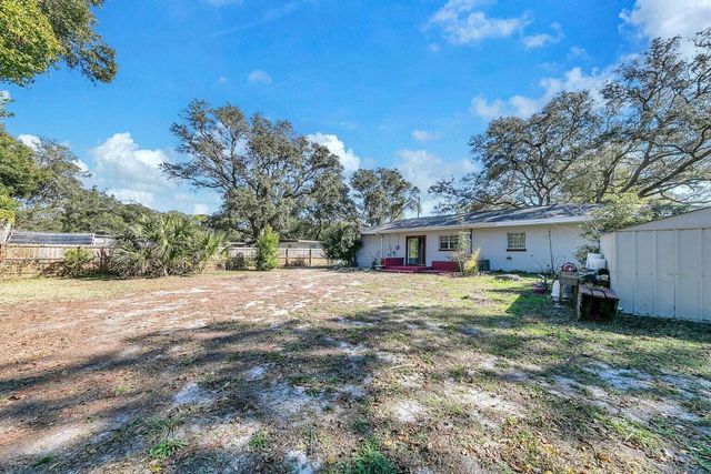 348 NE Gardner Drive, Fort Walton Beach, FL 32548