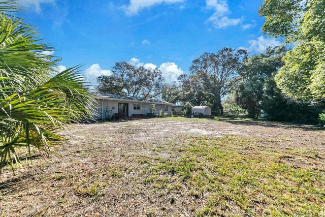 348 NE Gardner Drive, Fort Walton Beach, FL 32548