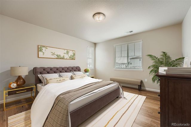 27942 E Glasgow Place, Aurora, CO 80016