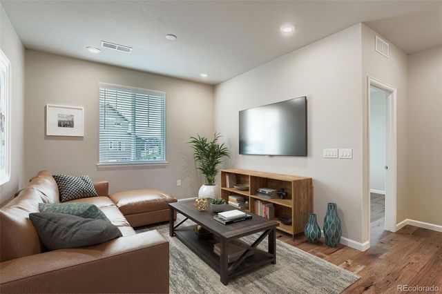 27942 E Glasgow Place, Aurora, CO 80016