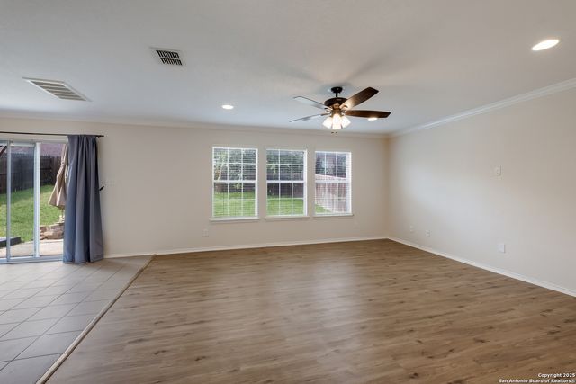 6767 Wayman, Live Oak, TX 78233