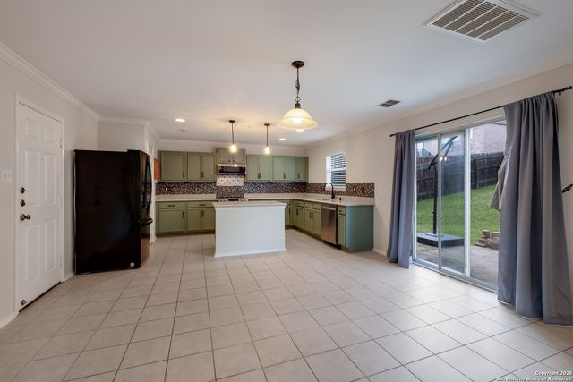 6767 Wayman, Live Oak, TX 78233