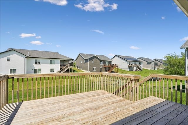 1622 Para Drive, Marion, IA 52302