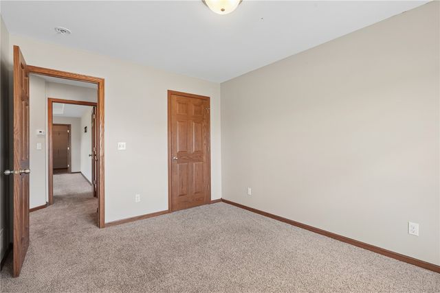 1622 Para Drive, Marion, IA 52302
