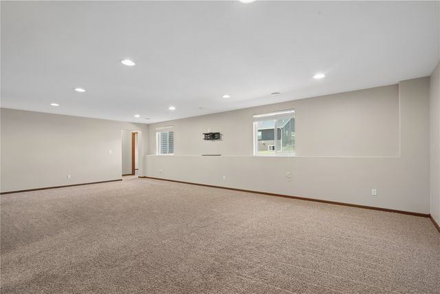 1622 Para Drive, Marion, IA 52302
