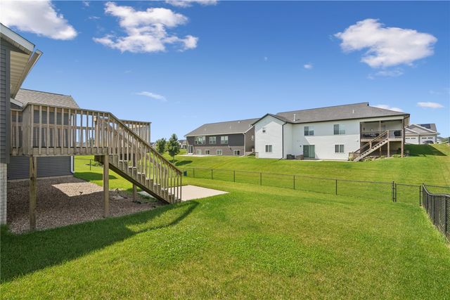 1622 Para Drive, Marion, IA 52302