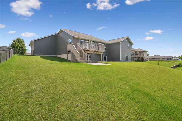 1622 Para Drive, Marion, IA 52302