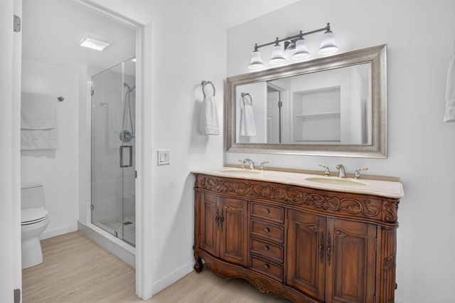 8545 Casa Del Lago 38 H, Boca Raton, FL 33433