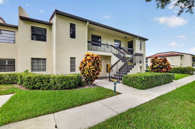 8545 Casa Del Lago 38 H, Boca Raton, FL 33433
