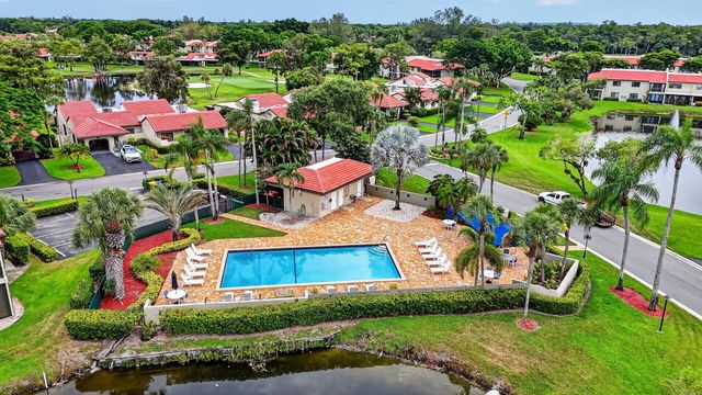 8545 Casa Del Lago 38 H, Boca Raton, FL 33433