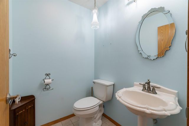 640 W F Ave, Milano, TX 76556