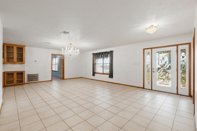 640 W F Ave, Milano, TX 76556