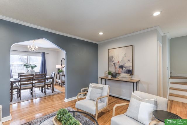 410 S 48th Avenue, Omaha, NE 68132