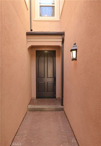 42 Talisman, Irvine, CA 92620