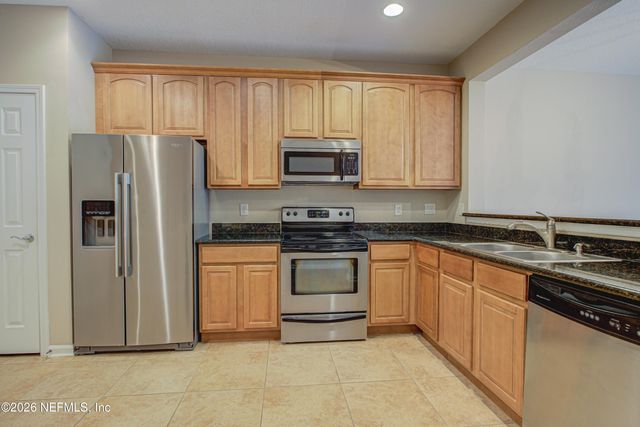 4217 CROWNWOOD Drive, Jacksonville, FL 32216