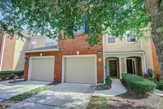 4217 CROWNWOOD Drive, Jacksonville, FL 32216