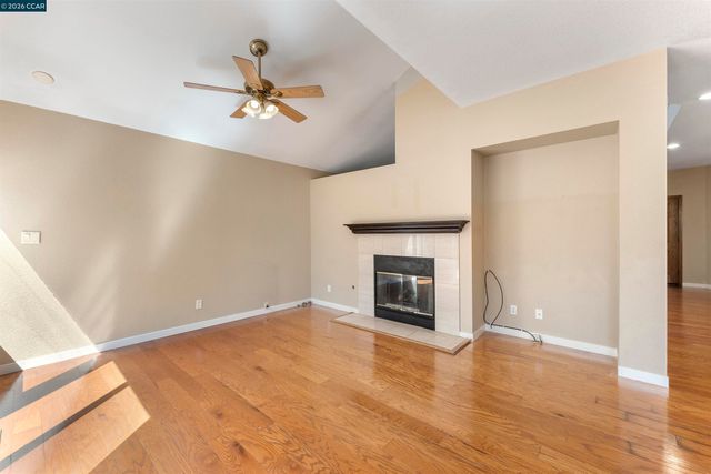 612 Julpun Loop, Clayton, CA 94517
