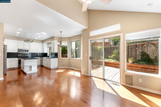 612 Julpun Loop, Clayton, CA 94517