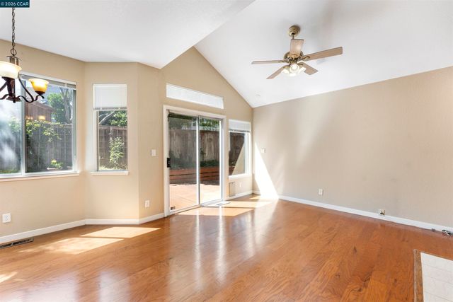 612 Julpun Loop, Clayton, CA 94517