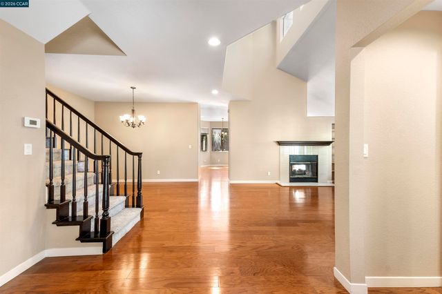 612 Julpun Loop, Clayton, CA 94517