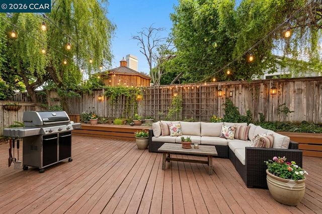 612 Julpun Loop, Clayton, CA 94517