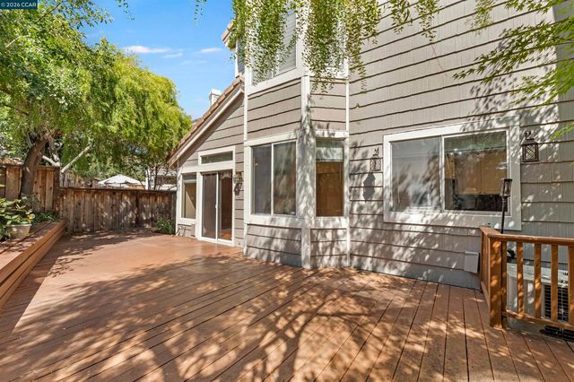 612 Julpun Loop, Clayton, CA 94517