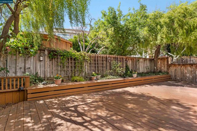 612 Julpun Loop, Clayton, CA 94517