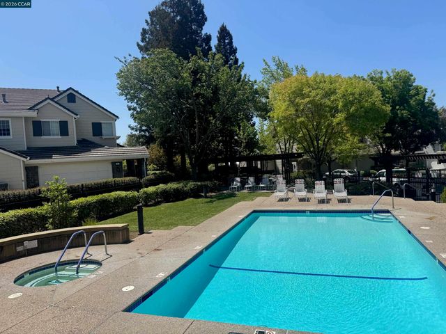 612 Julpun Loop, Clayton, CA 94517