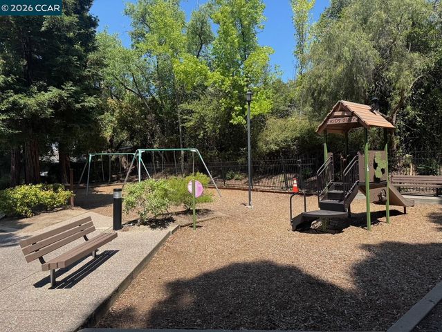612 Julpun Loop, Clayton, CA 94517
