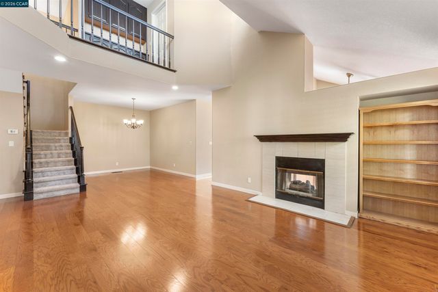 612 Julpun Loop, Clayton, CA 94517