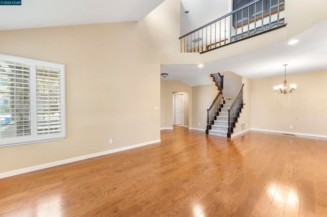 612 Julpun Loop, Clayton, CA 94517
