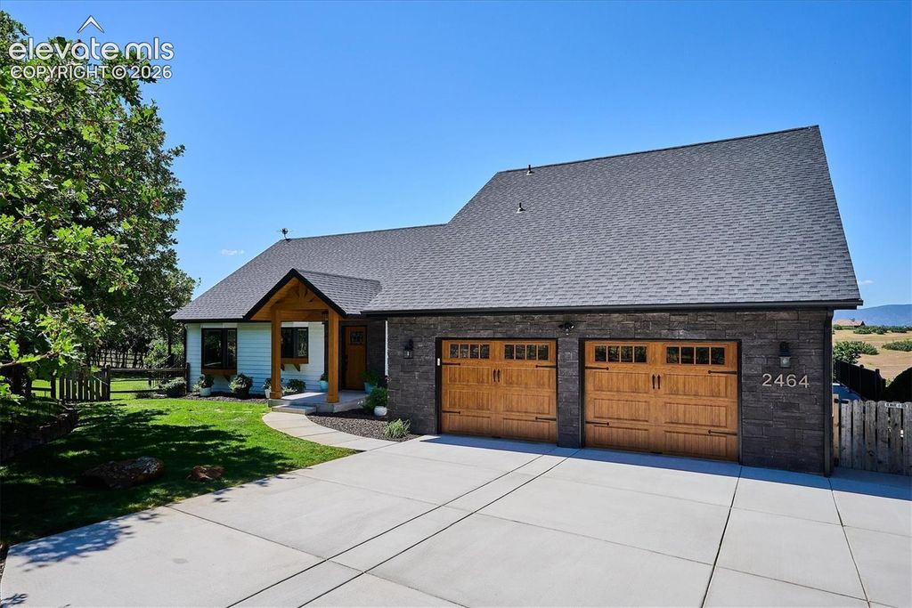 2464 W Wolfensberger Road, Castle Rock, CO 80109 — exterior