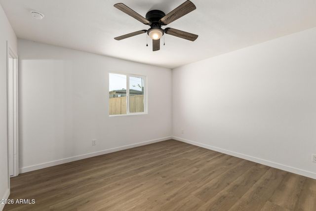 2107 W CHAMBERS Street, Phoenix, AZ 85041