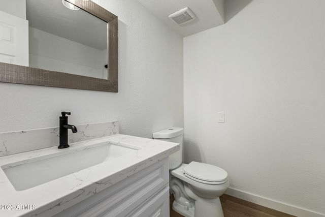 2107 W CHAMBERS Street, Phoenix, AZ 85041