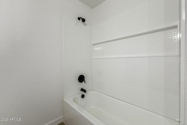 2107 W CHAMBERS Street, Phoenix, AZ 85041