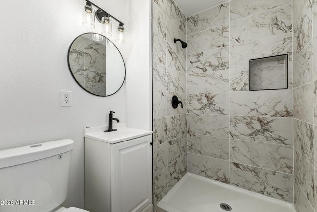 2107 W CHAMBERS Street, Phoenix, AZ 85041