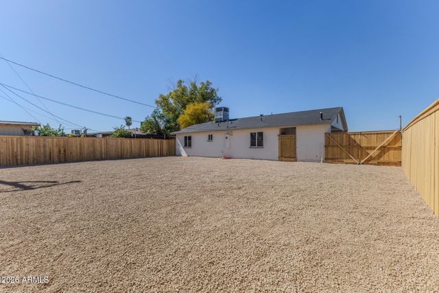 2107 W CHAMBERS Street, Phoenix, AZ 85041