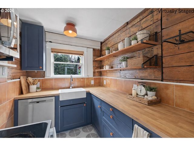 4805 Ne 110TH Ave, Portland, OR 97220